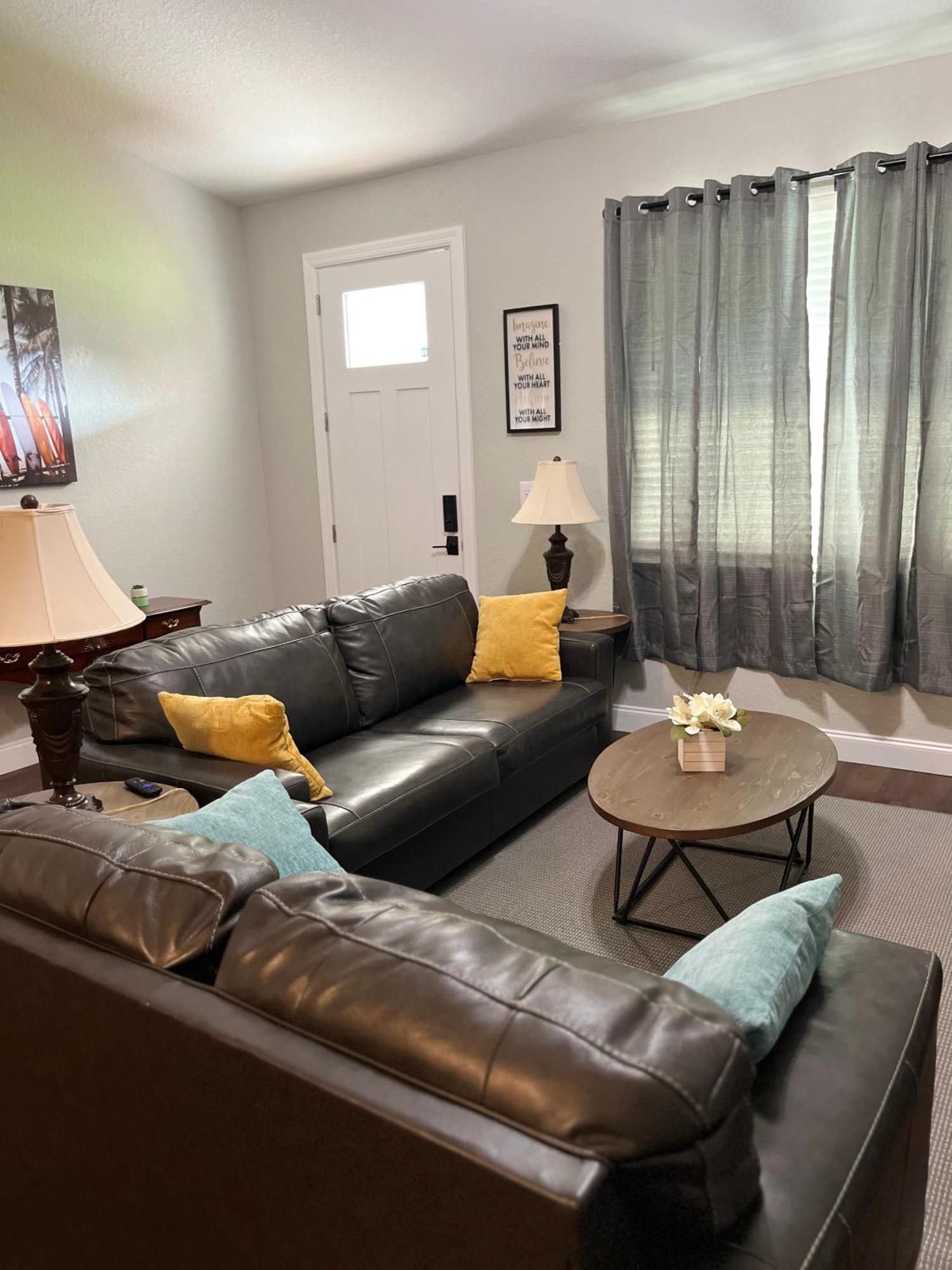 Perfect Getaway Home! Close To Rainbow Springs! *